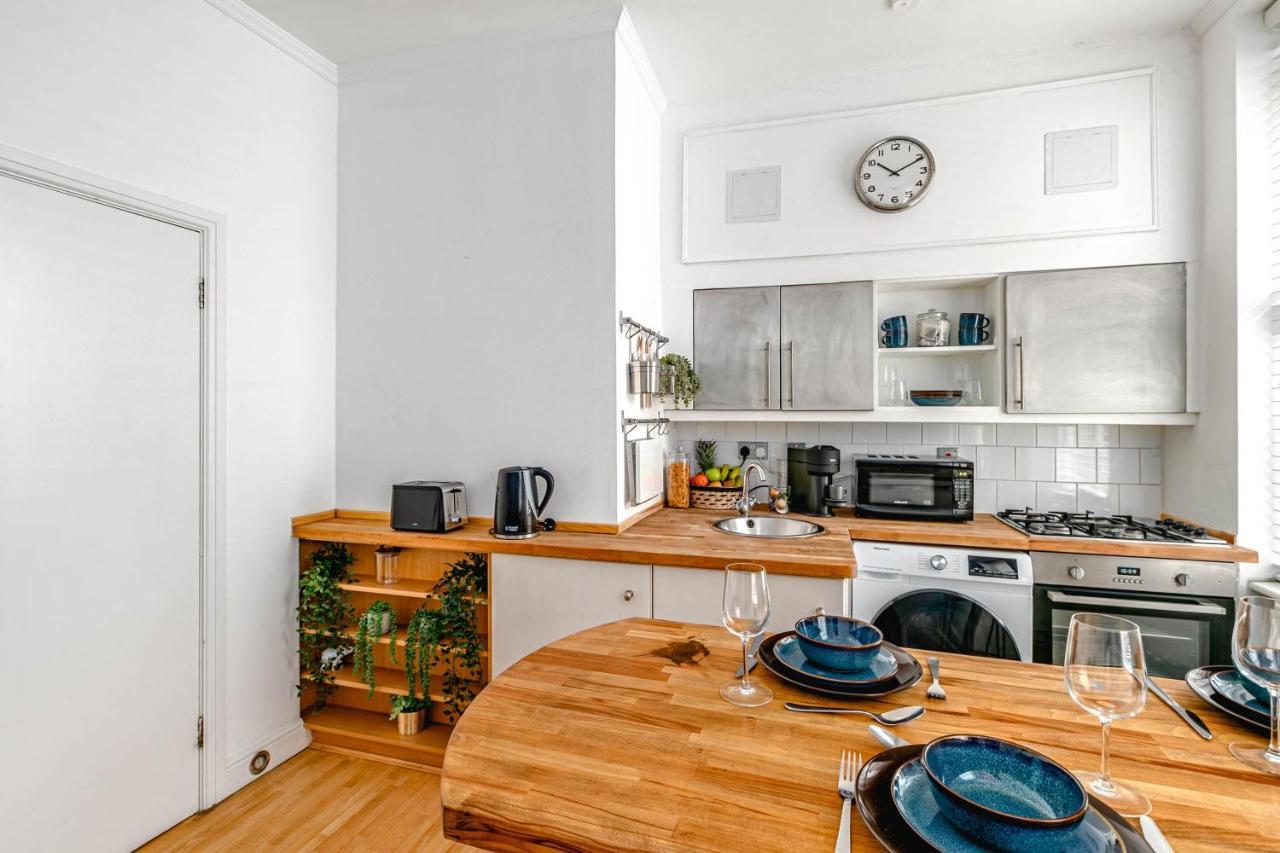 Cozy Covent Garden/Oxford Street Apartment London Ngoại thất bức ảnh